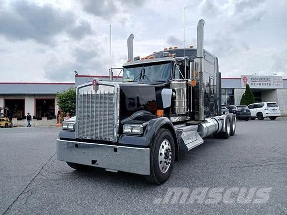 Kenworth W900L Autotractoare