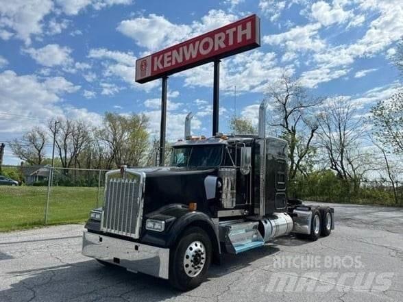 Kenworth W900L Autotractoare