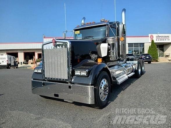 Kenworth W900L Autotractoare