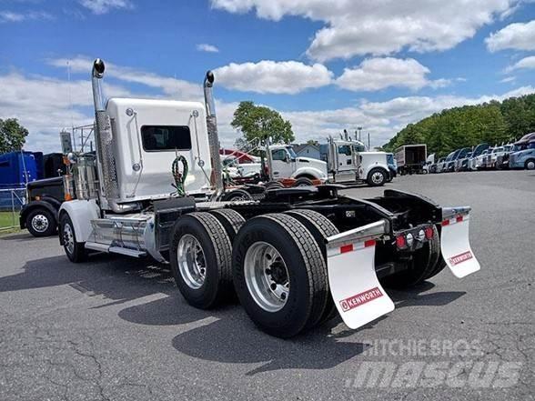 Kenworth W900L Autotractoare