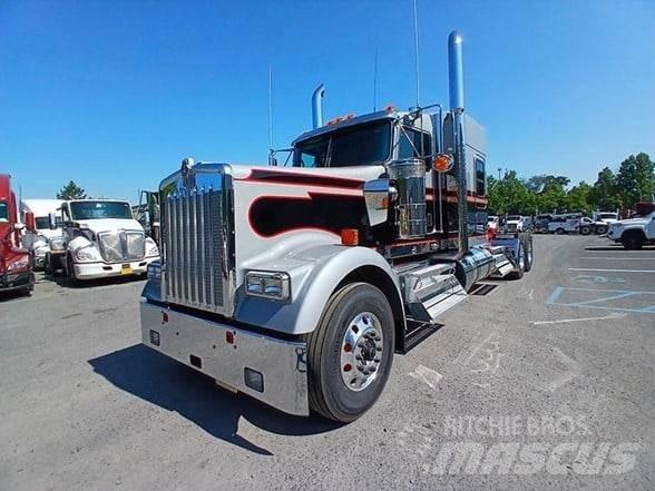 Kenworth W900L Autotractoare