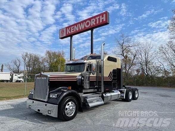 Kenworth W900L Autotractoare