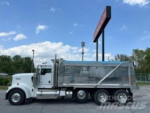 Kenworth W900L Autobasculanta
