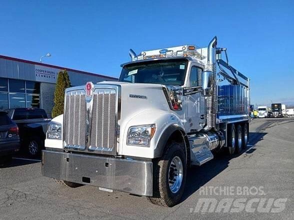 Kenworth W990 Autobasculanta