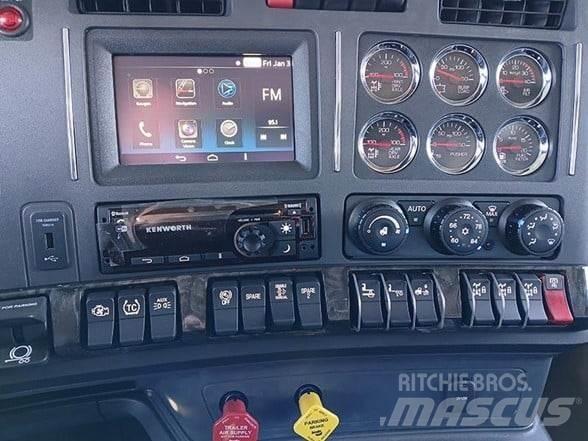 Kenworth W990 Autobasculanta