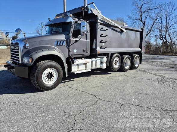 Mack GRANITE 64FR Autobasculanta