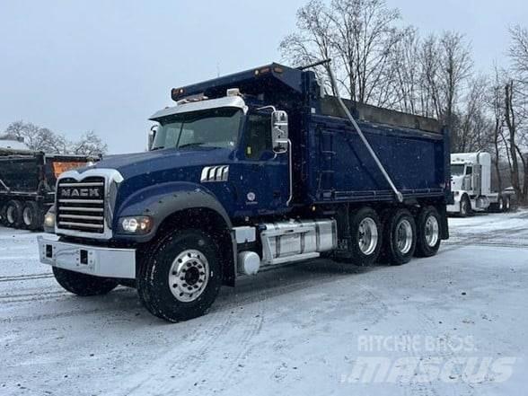 Mack GRANITE 64FR Autobasculanta