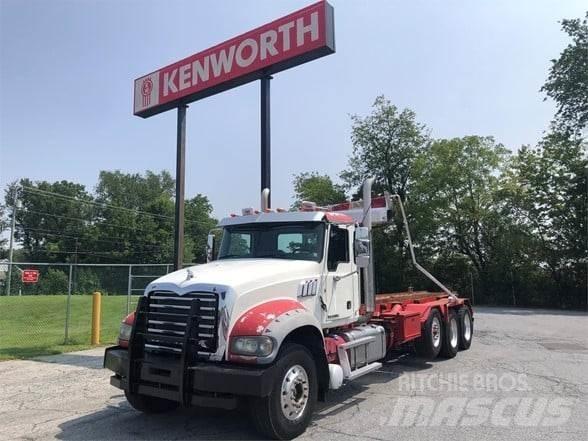 Mack GRANITE GU713 Camion de deseuri