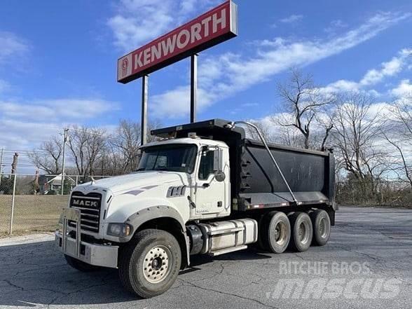 Mack GRANITE GU713 Autobasculanta
