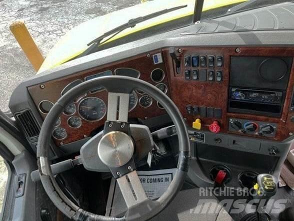 Mack GRANITE GU713 Autobasculanta