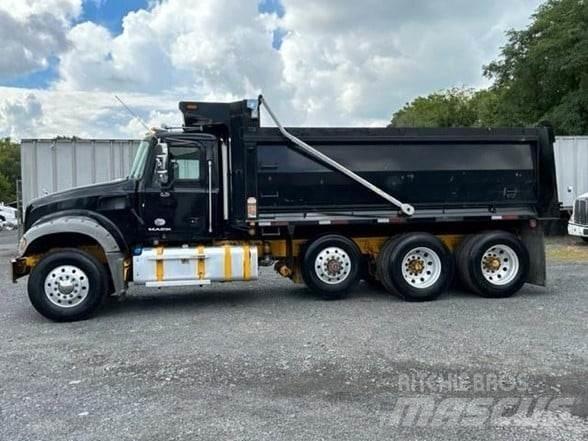 Mack GRANITE GU713 Autobasculanta