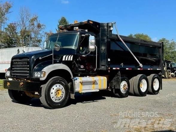 Mack GRANITE GU713 Autobasculanta