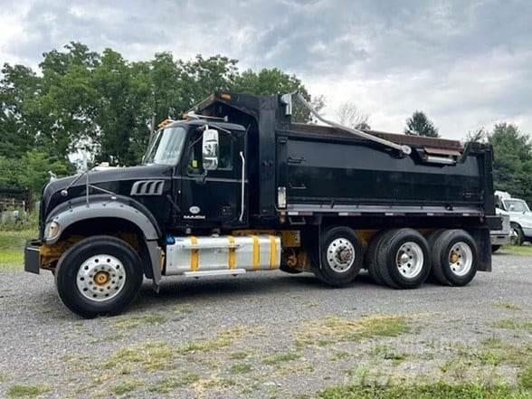 Mack GRANITE GU713 Autobasculanta
