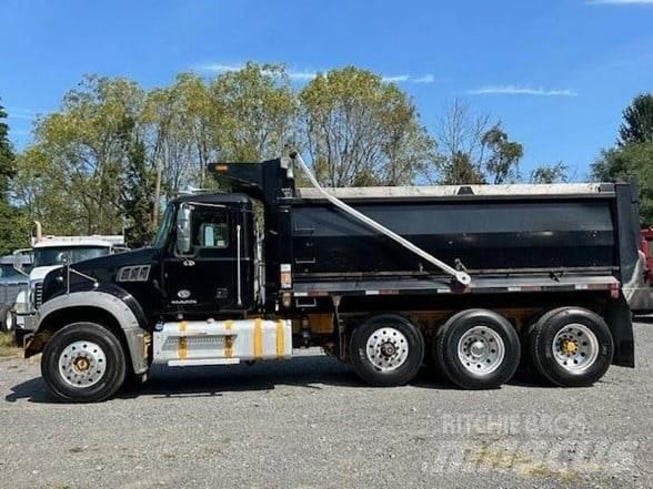 Mack GRANITE GU713 Autobasculanta