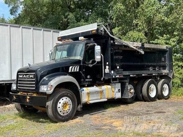 Mack GRANITE GU713 Autobasculanta