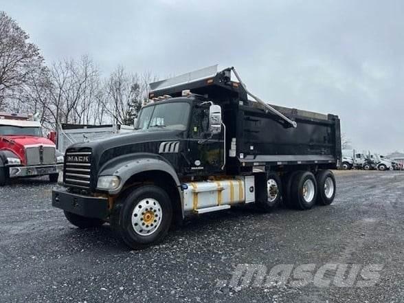 Mack GRANITE GU713 Autobasculanta