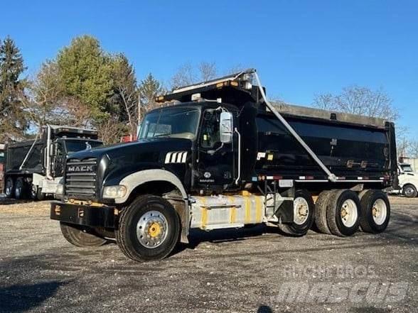 Mack GRANITE GU713 Autobasculanta