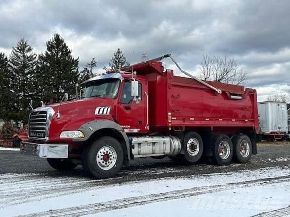 Mack GRANITE GU813 Autobasculanta