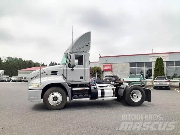 Mack PINNACLE CXU612 Autotractoare