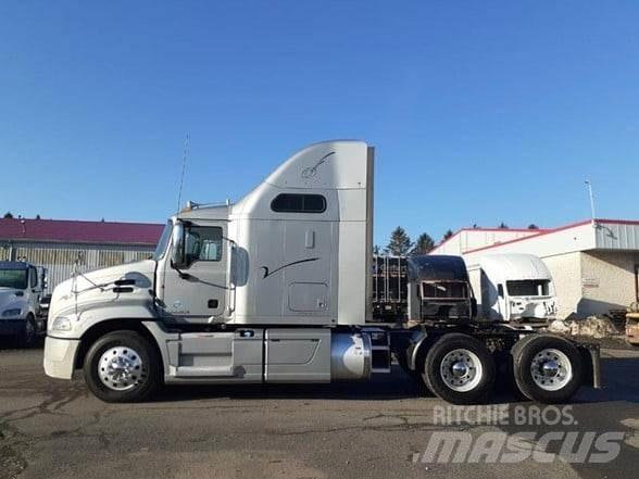 Mack PINNACLE CXU613 Autotractoare
