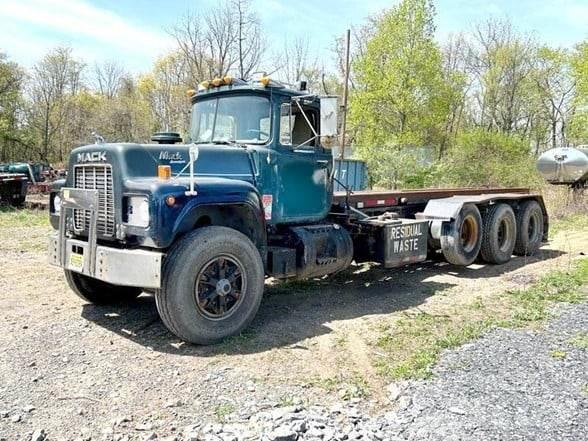 Mack RD686SX Camion de deseuri