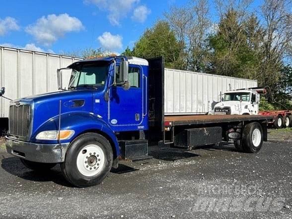 Peterbilt 330 Camioane platforma/prelata