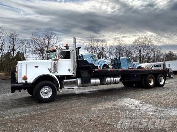Peterbilt 357 Camioane platforma/prelata