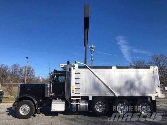 Peterbilt 389 Autobasculanta