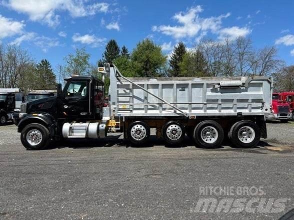 Peterbilt 567 Autobasculanta