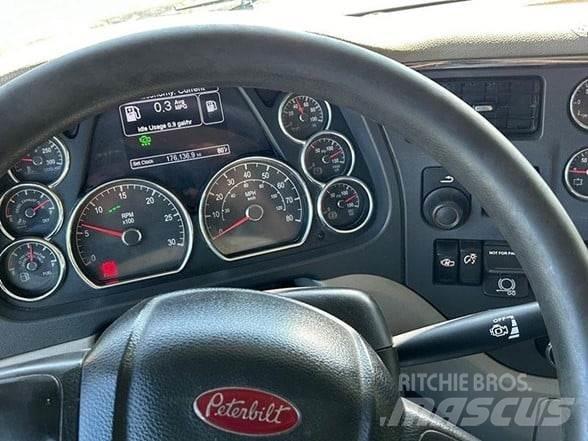 Peterbilt 567 Autobasculanta