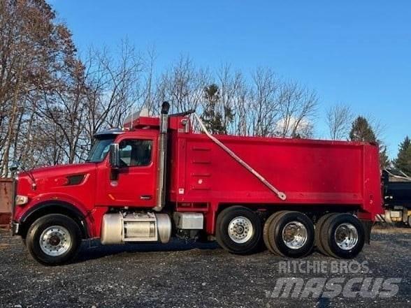 Peterbilt 567 Autobasculanta