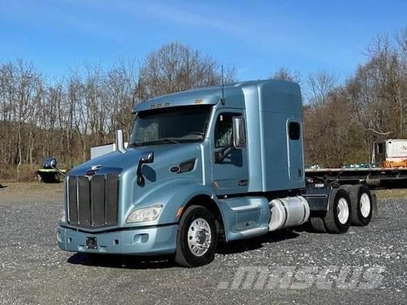 Peterbilt 579 Autotractoare