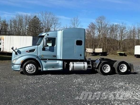 Peterbilt 579 Autotractoare