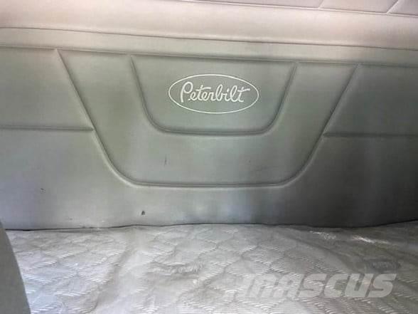 Peterbilt 579 Autotractoare