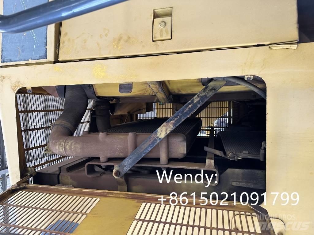 Komatsu WA 600-6 Incarcator pe pneuri
