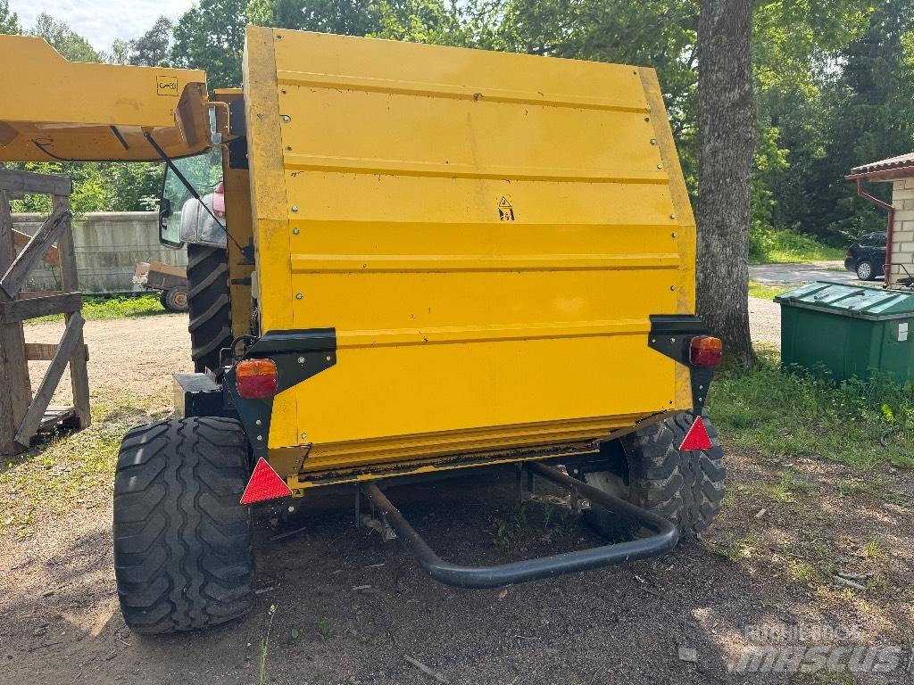 New Holland BR 6090 Masina de balotat cilindric