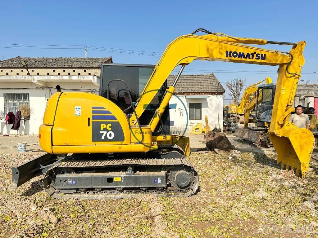 Komatsu PC 70-8 Excavatoare pe șenile
