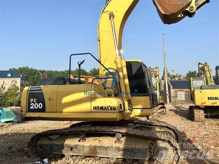 Komatsu PC200-8 Excavatoare pe șenile
