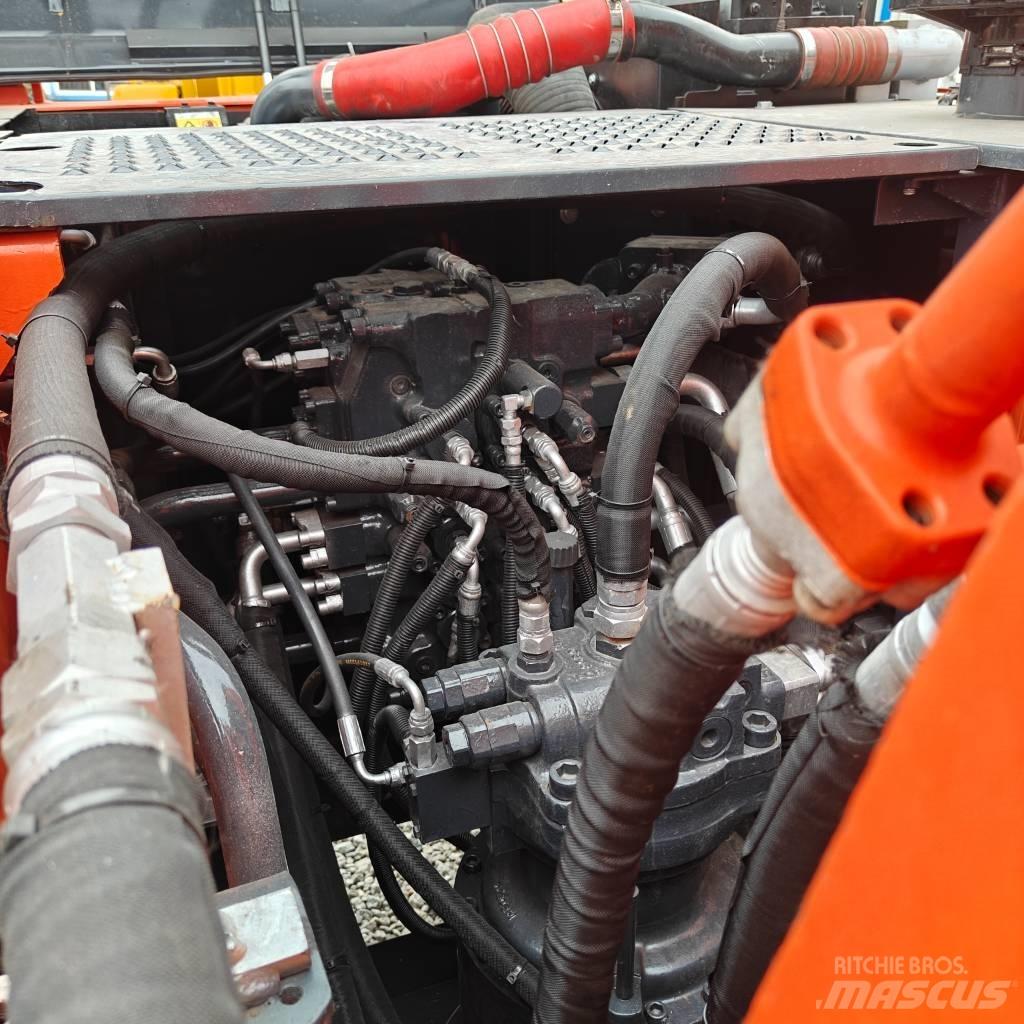 Doosan DX225LC-9C Excavatoare pe șenile
