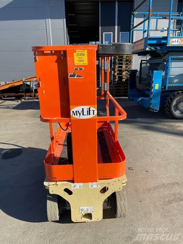 JLG 1230 Platforme foarfeca
