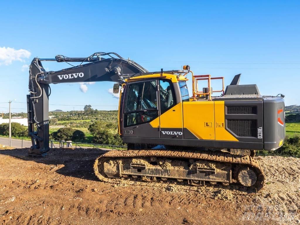 Volvo EC 220 E Excavatoare pe șenile
