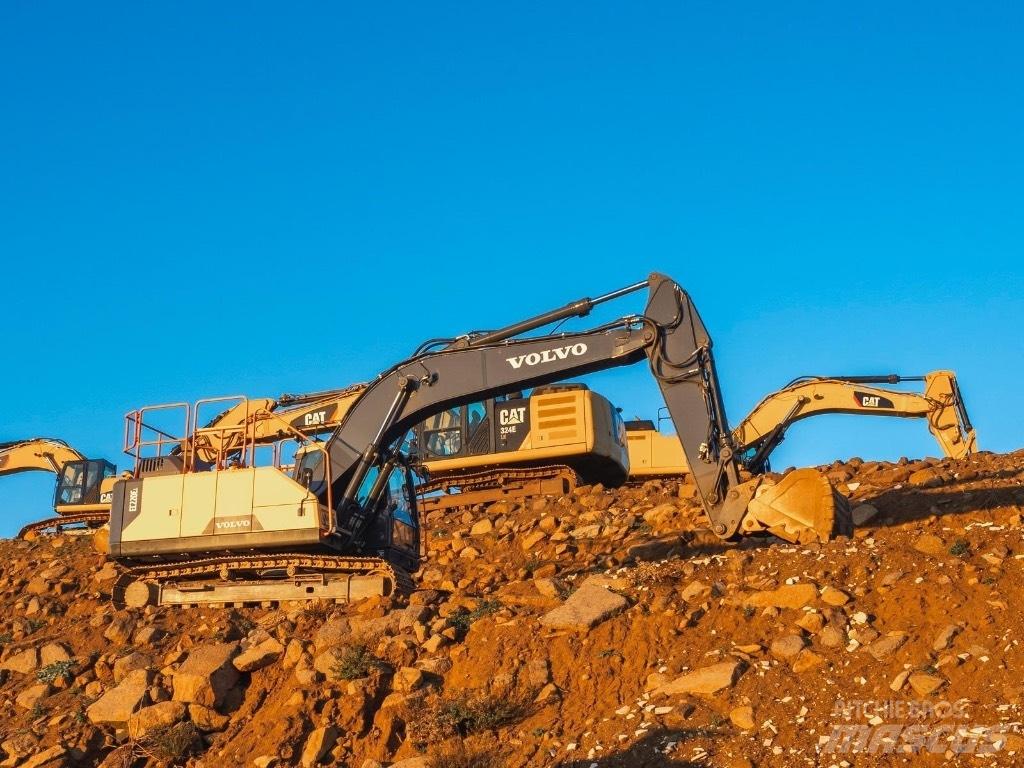 Volvo EC 220 E Excavatoare pe șenile
