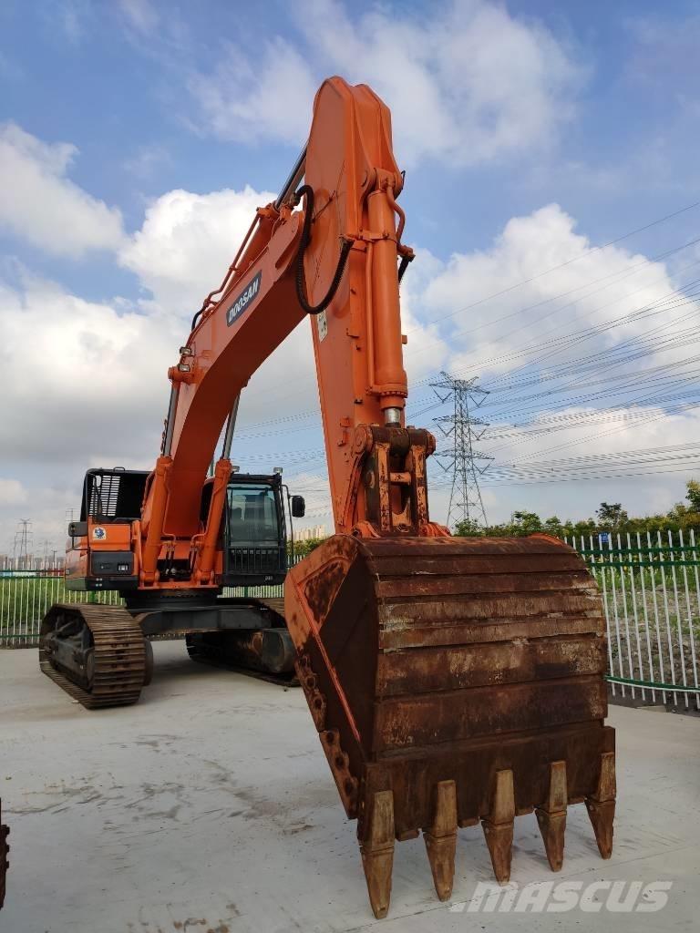 Doosan DX 500 LCA Excavatoare pe șenile
