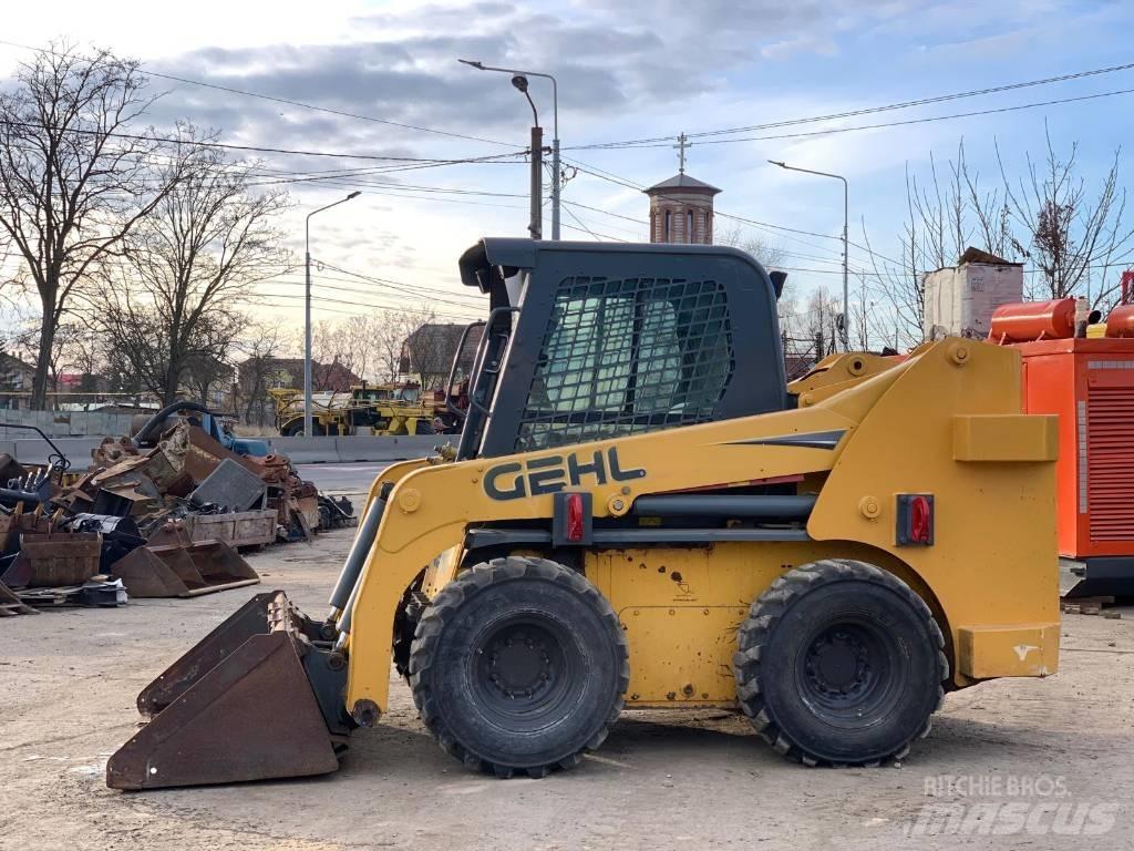 Gehl R 260 Mini incarcator