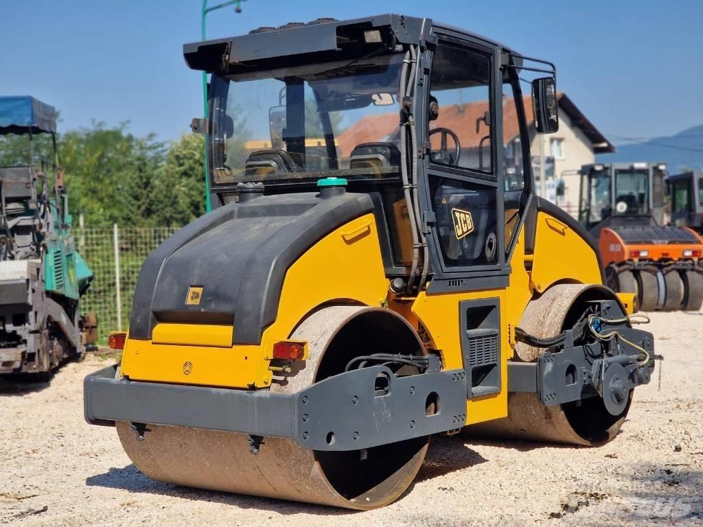 JCB Vibromax VMT 860 Cilindri compactori dubli