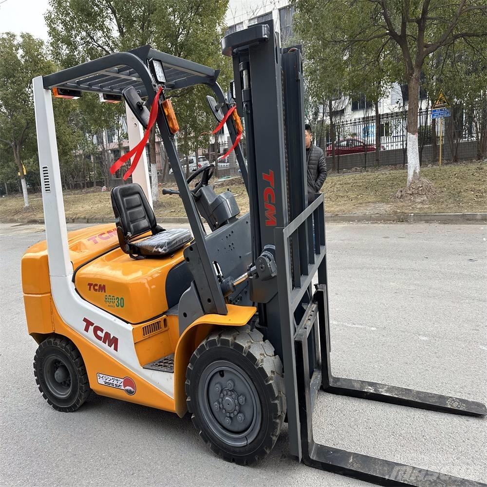 TCM FD30ZT Stivuitor diesel