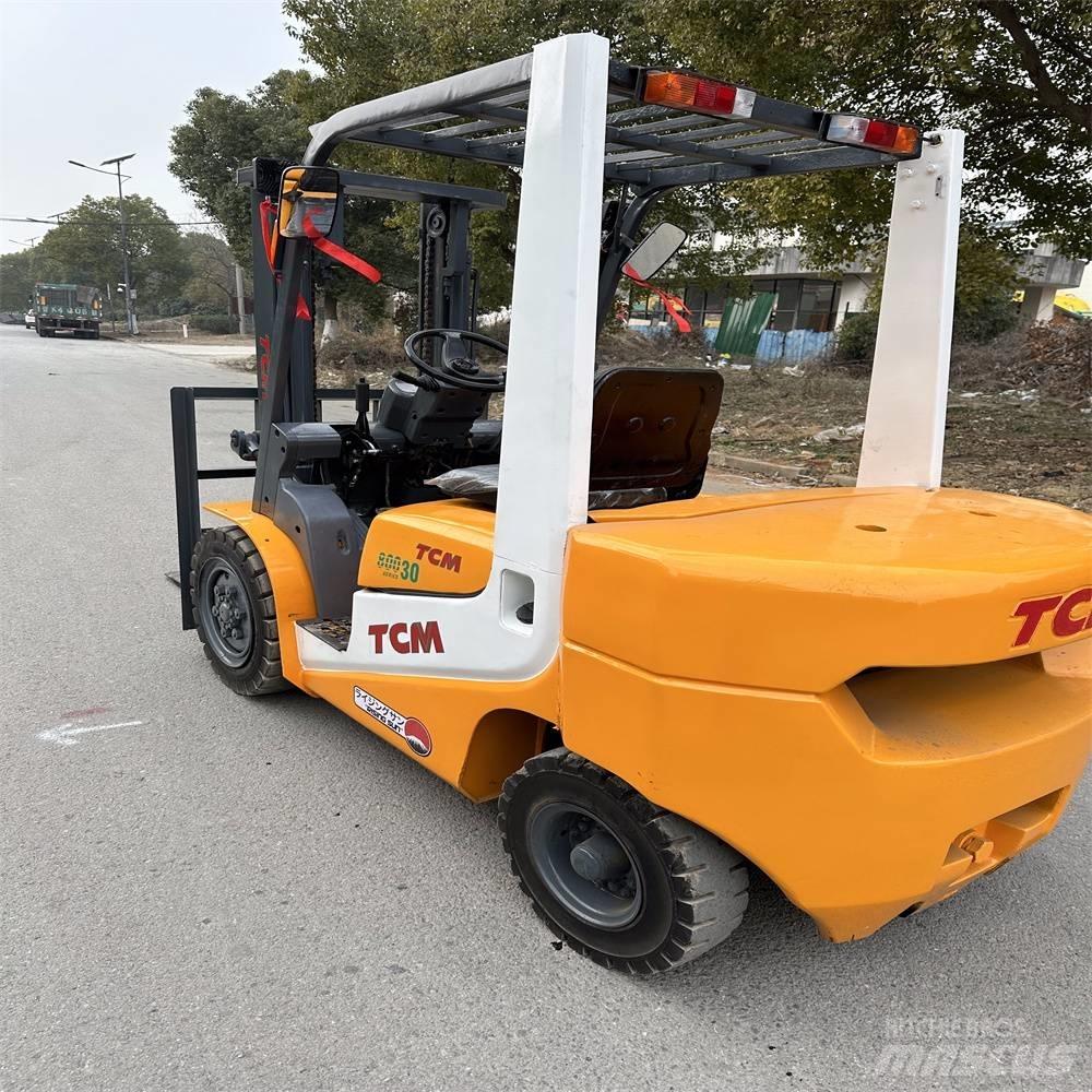 TCM FD30ZT Stivuitor diesel