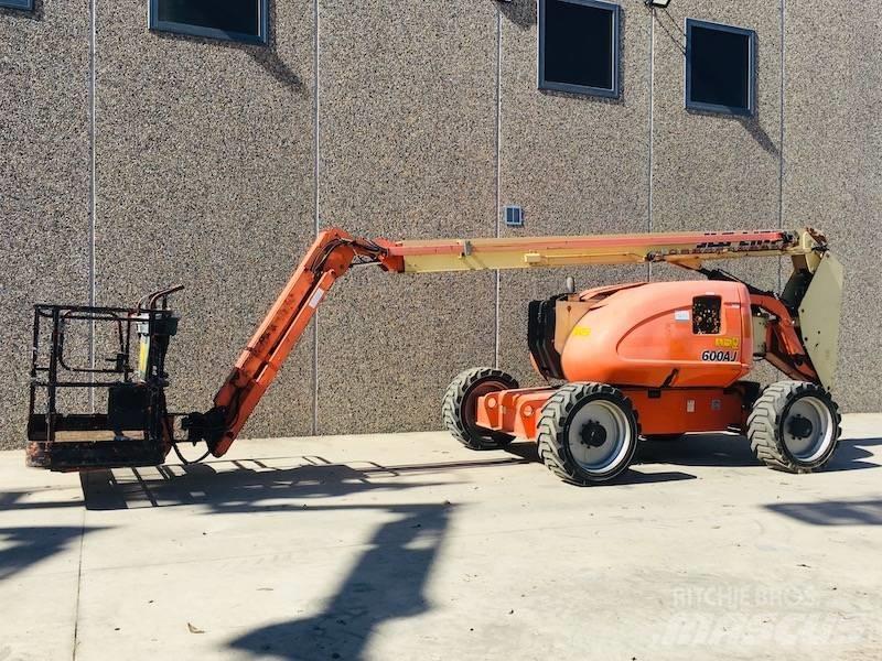 JLG 600 AJ Nacele cu brat articulat