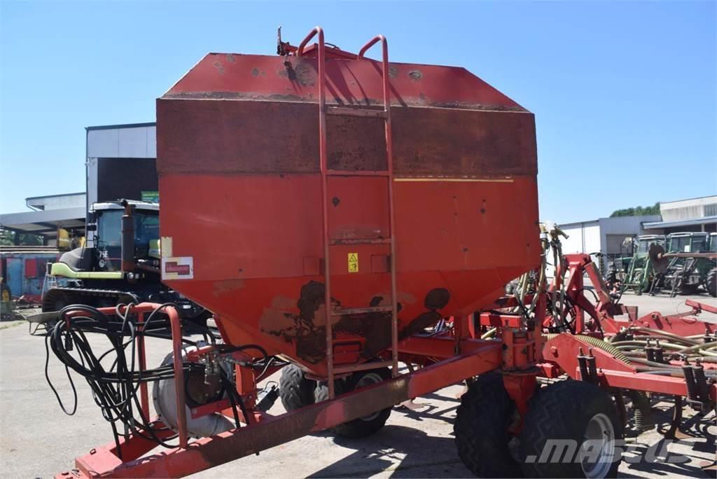 Horsch CO 6.25 Perforatoare