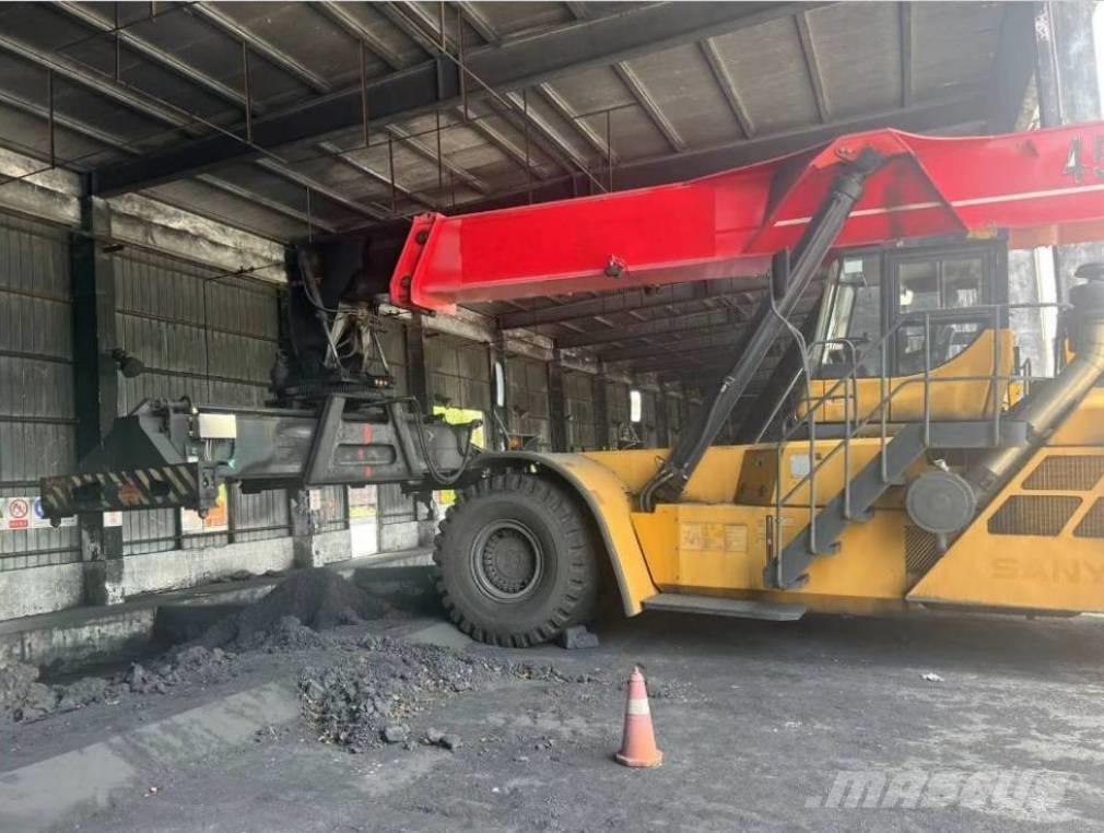 Sany SRSC 45 V Stivuitoare Telescopice Rotative